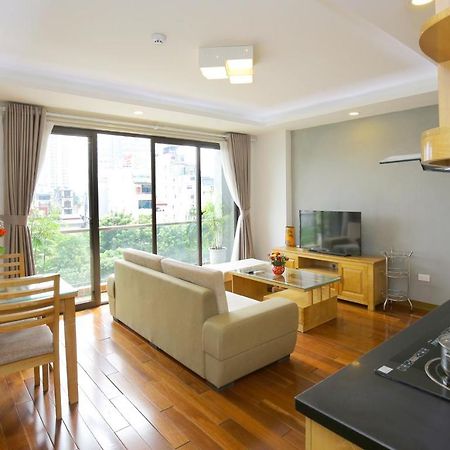 Investland In Truc Bach & Serviced Apartment ฮานอย ภายนอก รูปภาพ